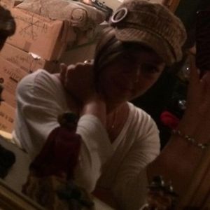 Meet your Posher, Angie